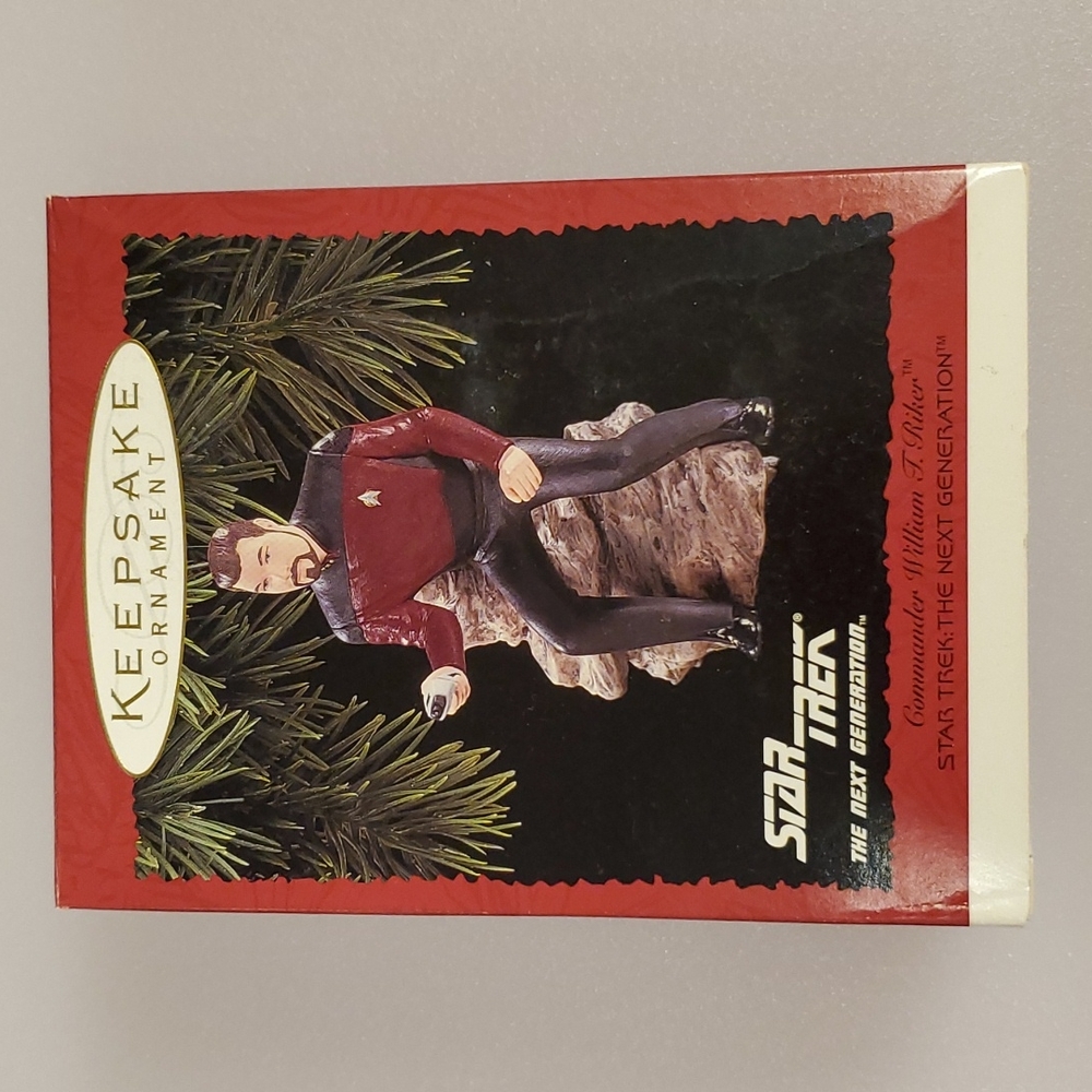 Commander William T. (Wil) Riker Stardated 1996 NIB Hallmark Collectible